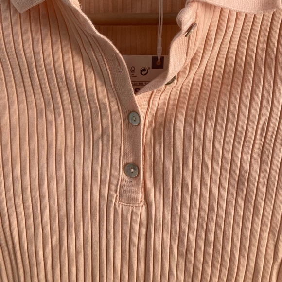 ZARA Ribbed Tshirt - Picture 2 of 5